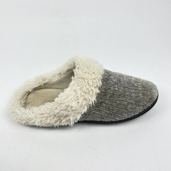 Isotoner Slip-on Flat Comfort Women's Slippers